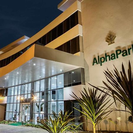 Alphapark Hotel Goiania Exterior photo