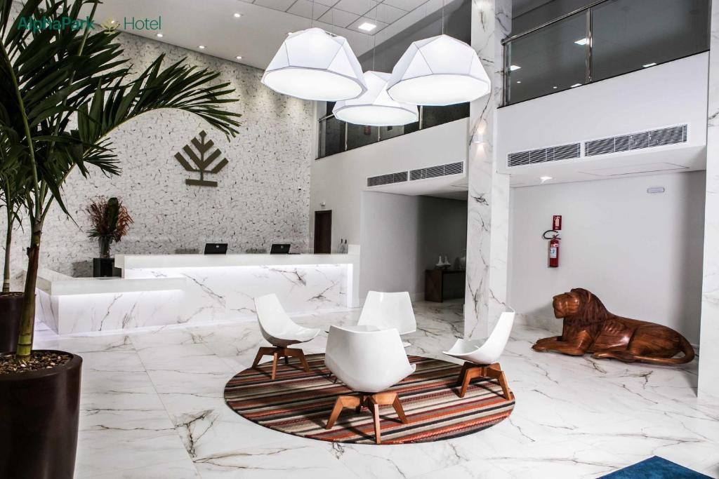 Alphapark Hotel Goiania Exterior photo